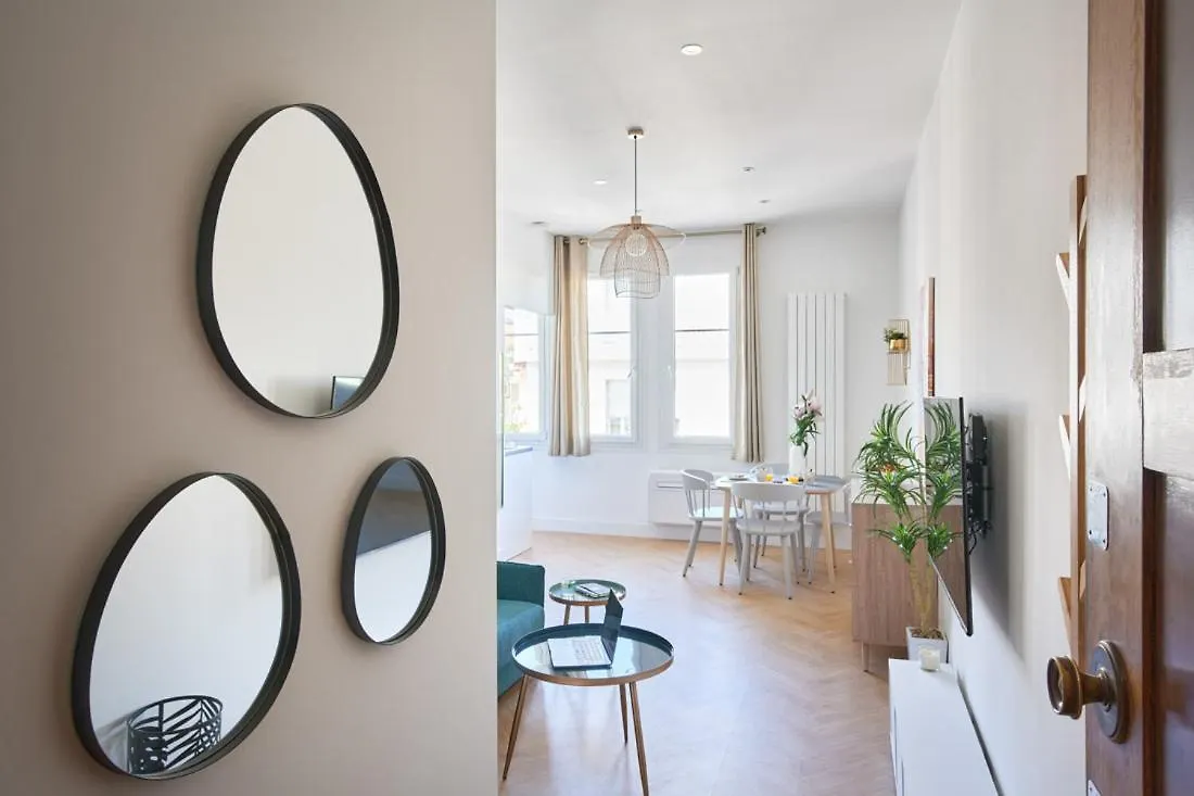 Sunlight Properties - Daffia - Beautifully Renovated Studio, City Pad In Central Nizza Apartment